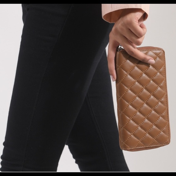 Designer Inspired RFID Genuine Leather Quilted Zip Around Clutch Wallet Cognac - Picture 3 of 11